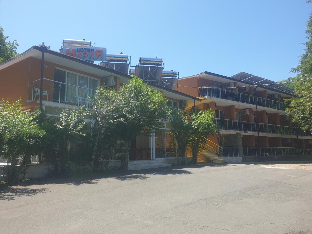 Hotel Maria Kiten  Kültér fotó