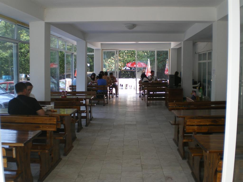 Hotel Maria Kiten  Kültér fotó
